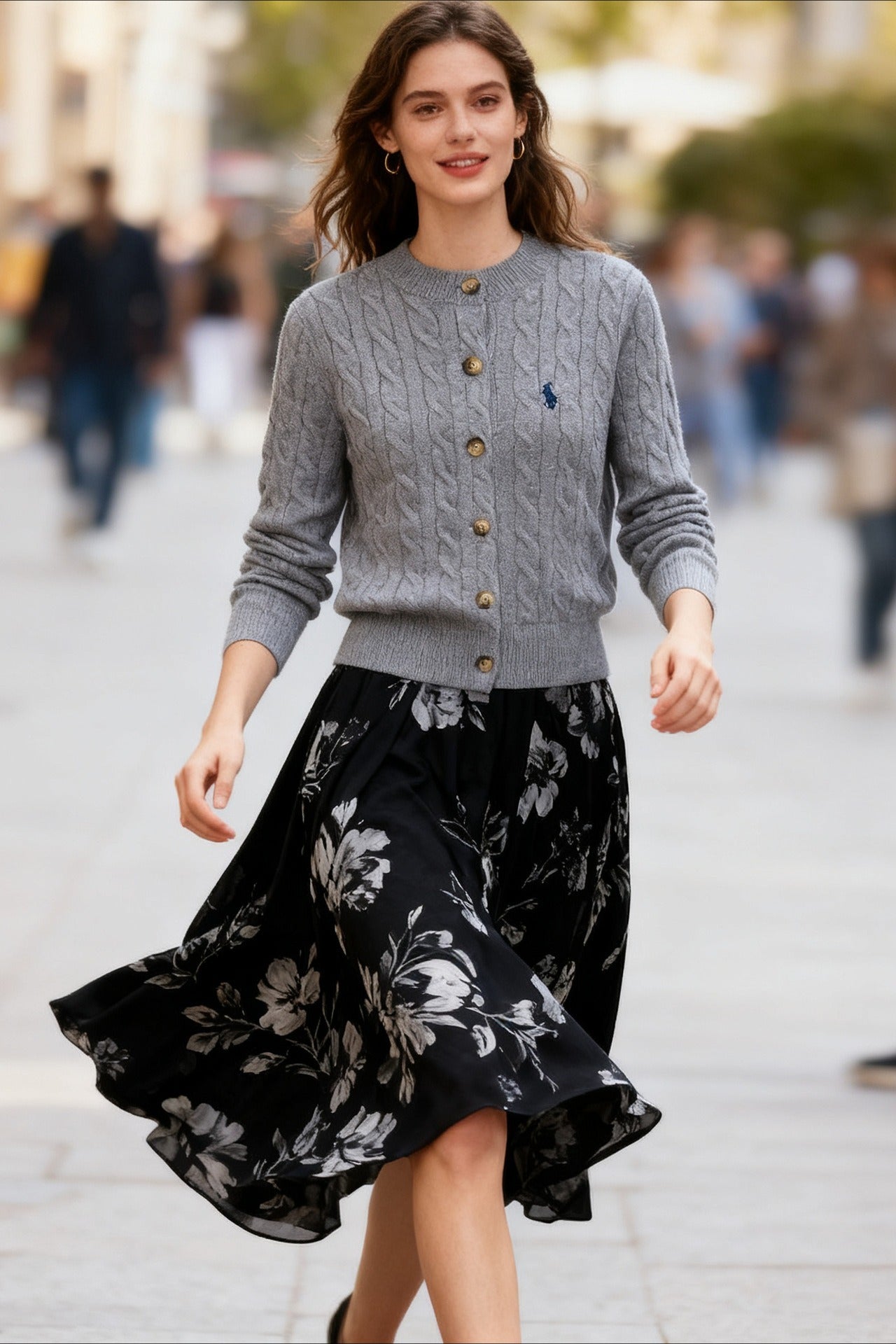 Embroidered Cable Wool Cardigan